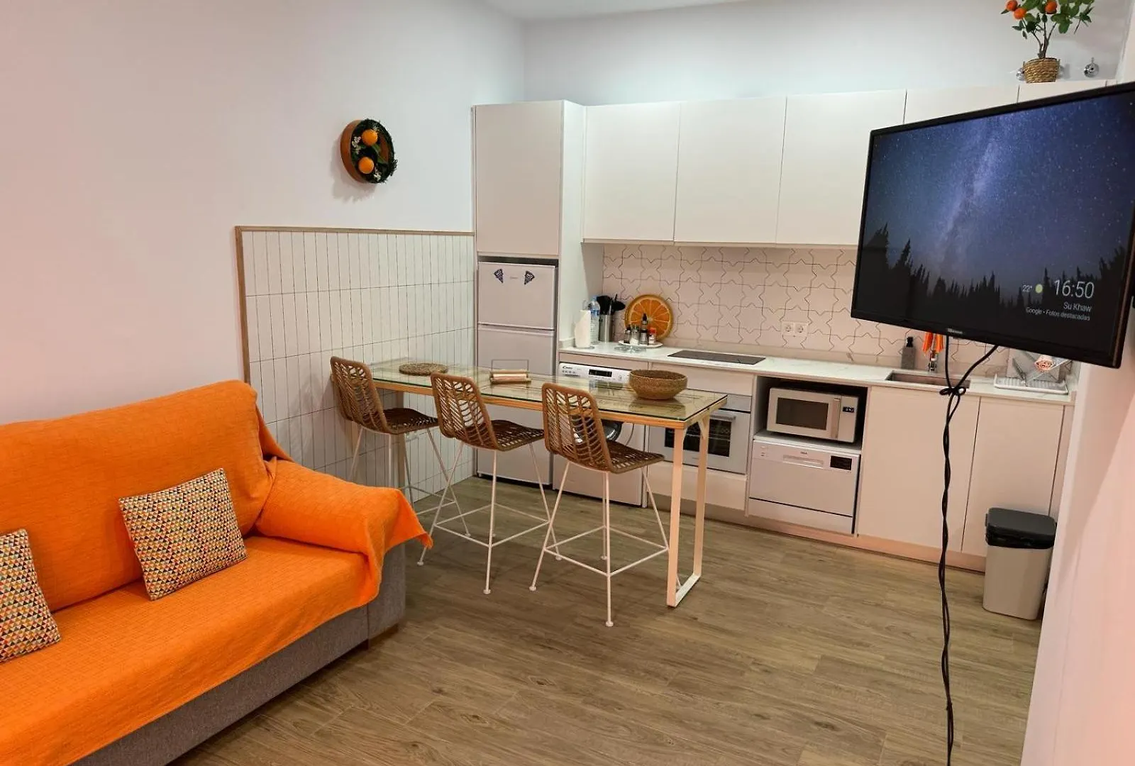 Orange Suite By Alhaurin Loft City Center 阿尔豪林德拉托里 公寓